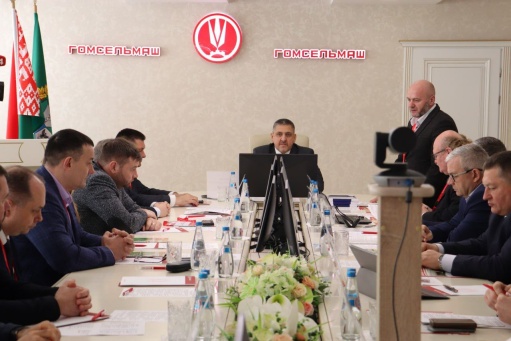  Пленарное заседание на Гомсельмаше: «Промышленная кооперация» и «Развитие дилерской сети предприятий-участников Союза» 
